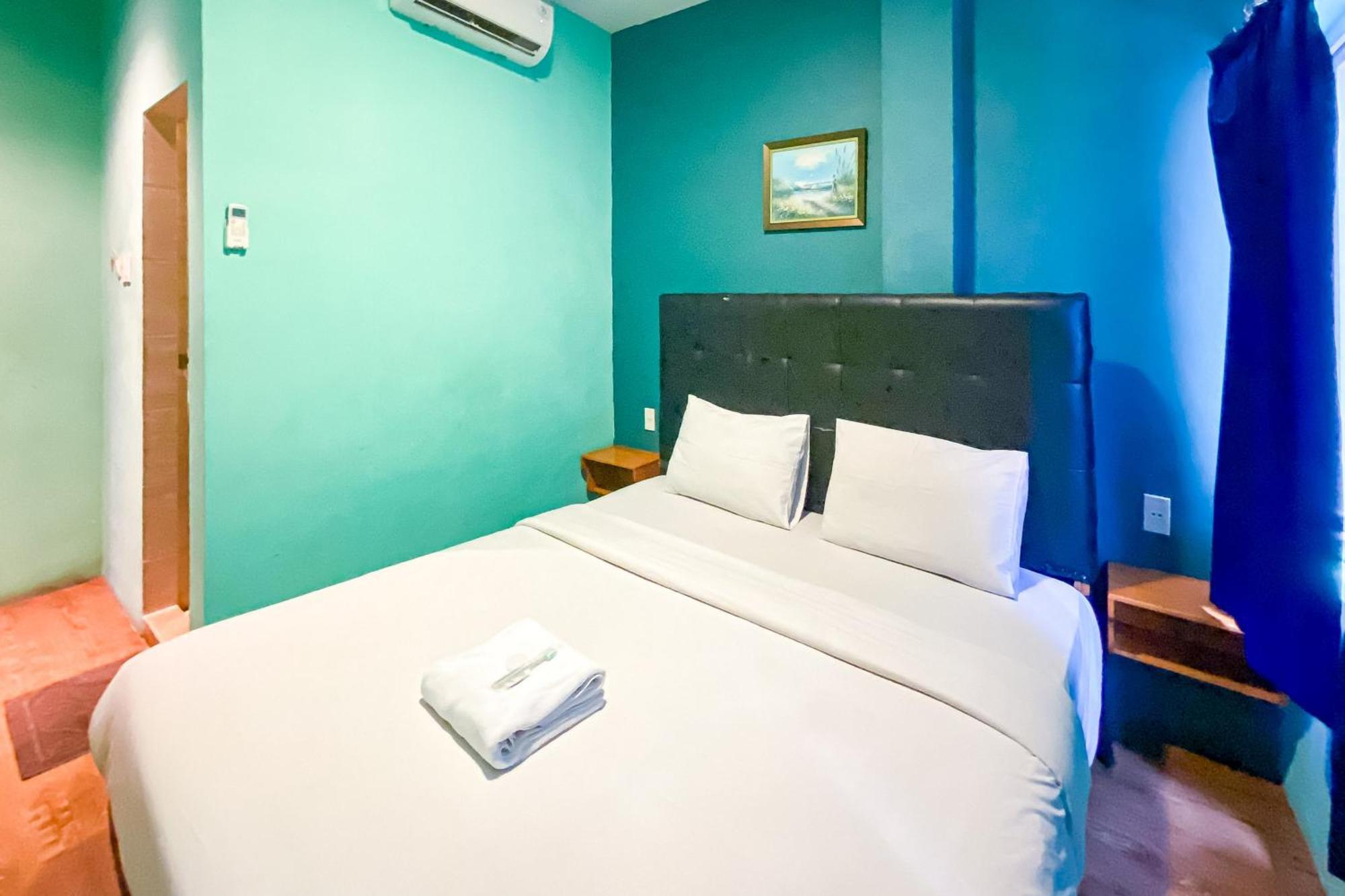 Hotel Reddoorz At Sentosa Jaya Helvetia à Medan Extérieur photo