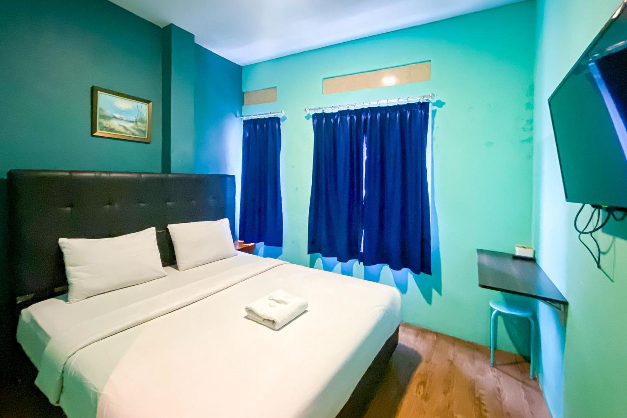 Hotel Reddoorz At Sentosa Jaya Helvetia à Medan Extérieur photo