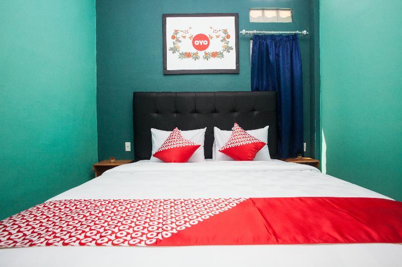 Hotel Reddoorz At Sentosa Jaya Helvetia à Medan Extérieur photo